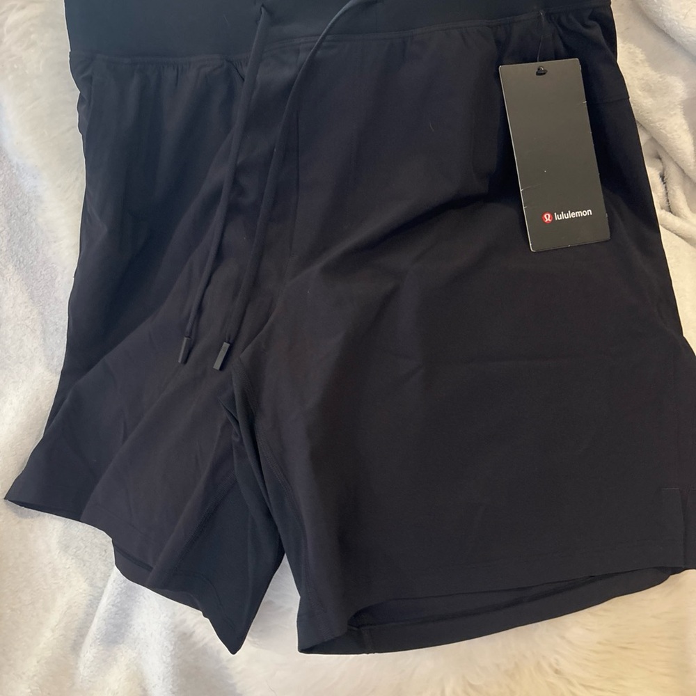 lululemon athletica Men's Dark Shorts